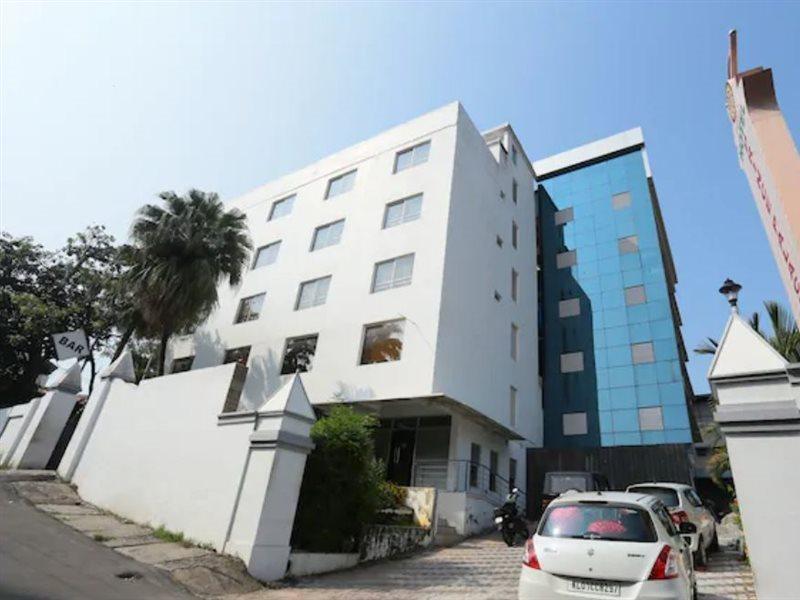 Super Townhouse Prince Palace Thiruvananthapuram Zewnętrze zdjęcie